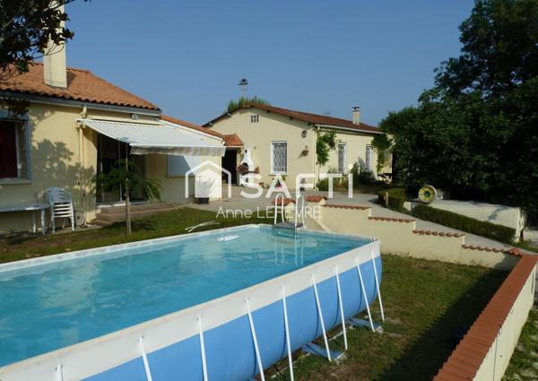 Propriété avec maison d'habitation et dépendances