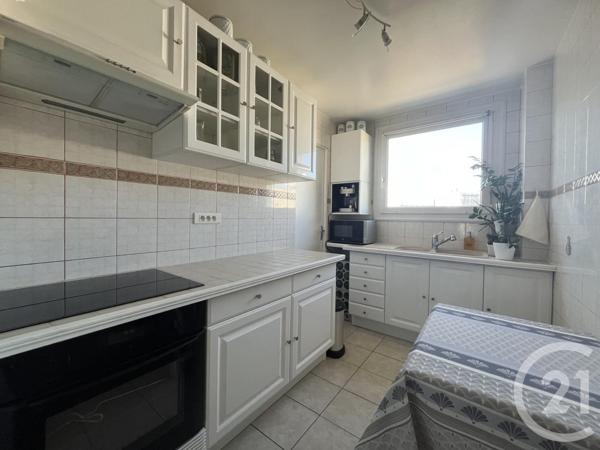 Appartement F3 à vendre  3 pièces - 60,60 m2 ST MAUR DES FOSSES - 94