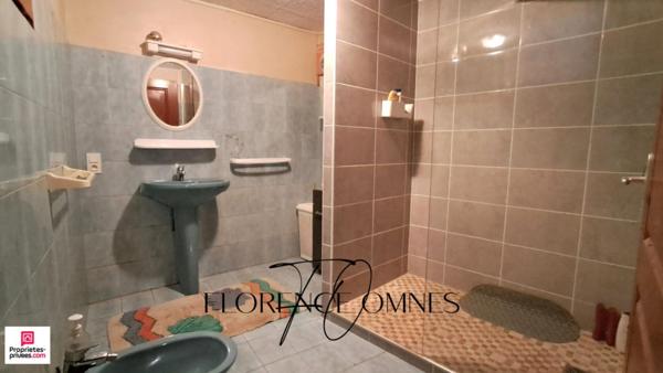 EXCLUSIVITE à MARSEILLETTE Maison  de ville 134 m2  - 4 chambres - garage - 135000