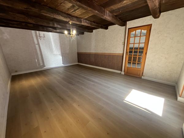 Maison 3 pièces - 77 m²