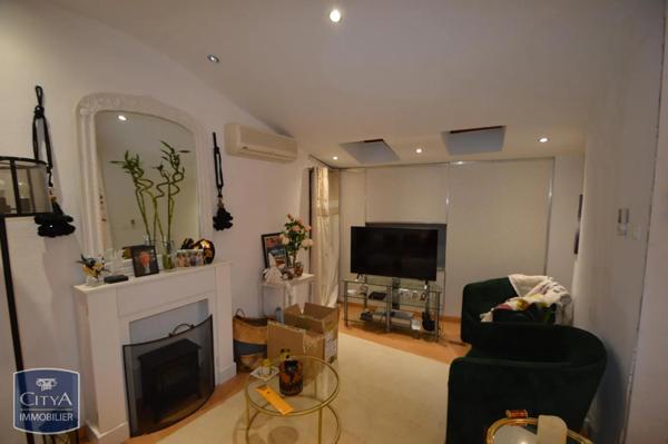 Immeuble à vendre 90m²