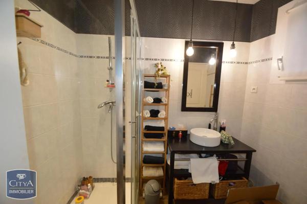 Immeuble à vendre 90m²