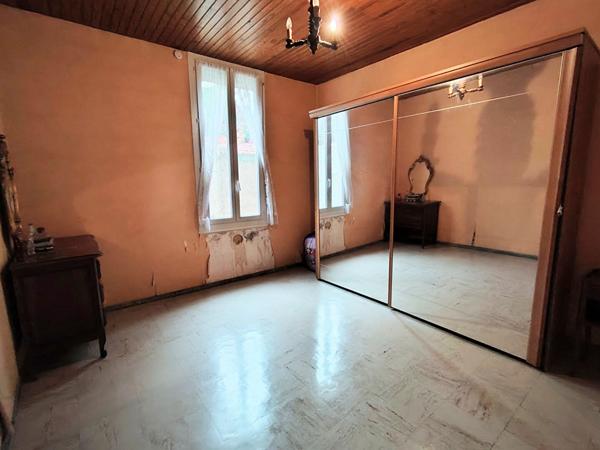 MAISON MARSEILLE T3 3 PIECES TERRAIN GARAGE DEPENDANCES ST BARTHELEMY 13014 MARSEILLE