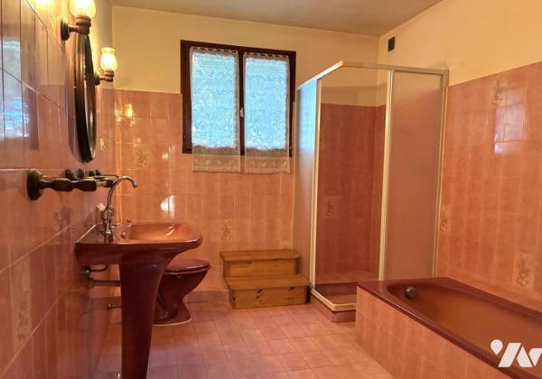 VILLA T3 AVEC GARAGE COMBLE AMENAGEABLE ABRI DE JARDIN SAINT-MAXIMIN