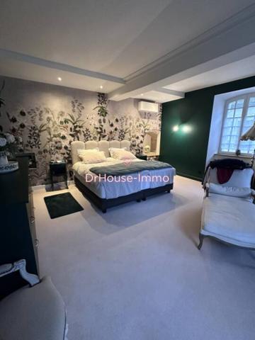 Maison à vendre 11 pièces de 331 m²