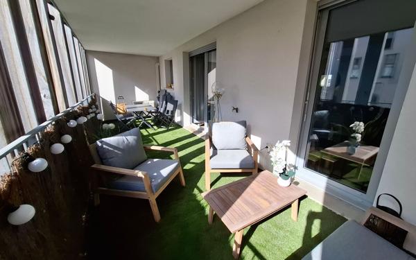 Appartement à vendre    4 pièces • 89,83 m2 Bordeaux