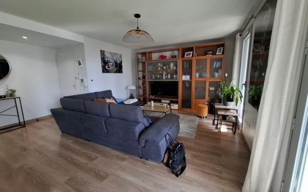 Appartement à vendre    4 pièces • 89,83 m2 Bordeaux