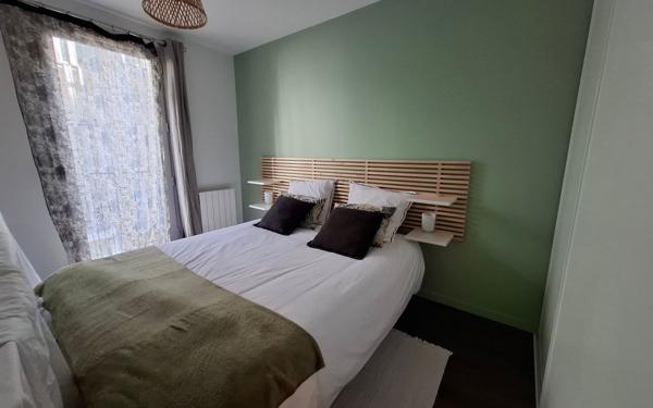 Appartement à vendre    4 pièces • 89,83 m2 Bordeaux