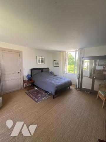 PONT-SAINT-MARTIN - Maison 