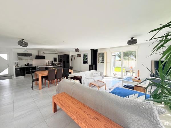 Maison à LA SEGUINIERE, 49280 - 7 pièces 171m²