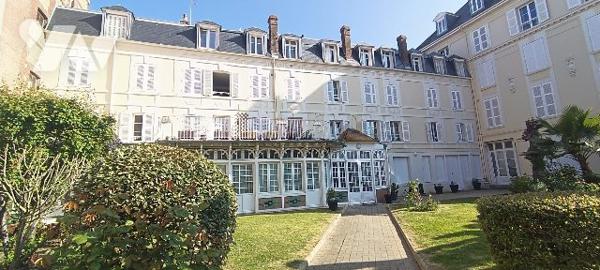 TROUVILLE SUR MER - Appartement coeur de ville
