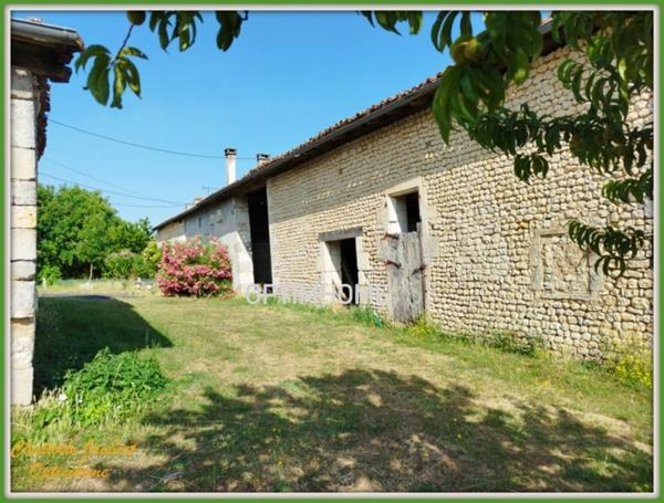 corps de ferme + terrain