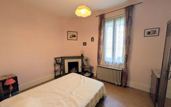 Maison à vendre    3 pièces • 90 m2 Bourg-lès-Valence