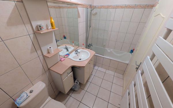 Maison à vendre    3 pièces • 90 m2 Bourg-lès-Valence