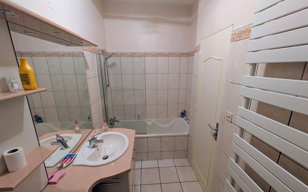 Maison à vendre    3 pièces • 90 m2 Bourg-lès-Valence