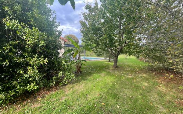 Maison à vendre    5 pièces • 106 m2 Lamothe