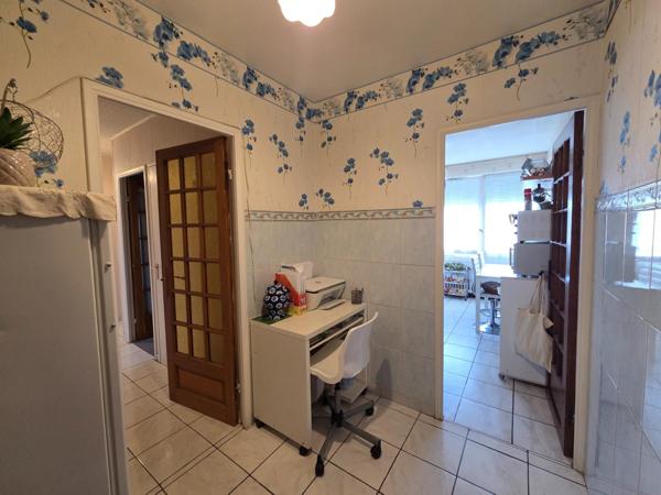 Chenôve, proche Tram, appartement T4