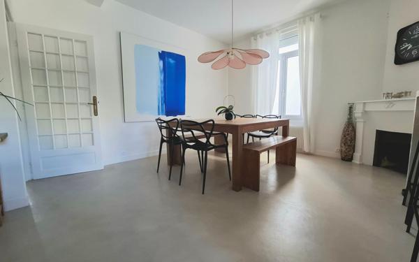 Maison à vendre    5 pièces •  La Rochelle