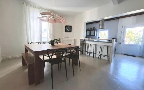 Maison à vendre    5 pièces •  La Rochelle