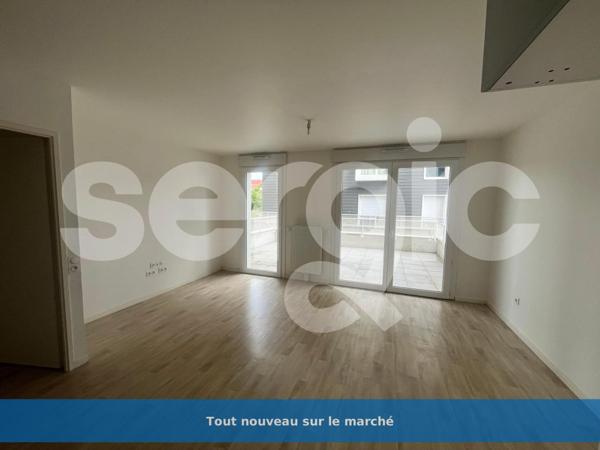 Location 2 Pieces 44 80000 Amiens 25 1468 01 0005