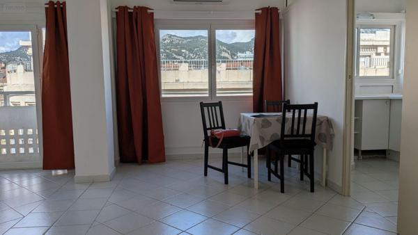 Appartement à louer à Toulon dans le Var (83000), ref : 042/847   
Centre-ville