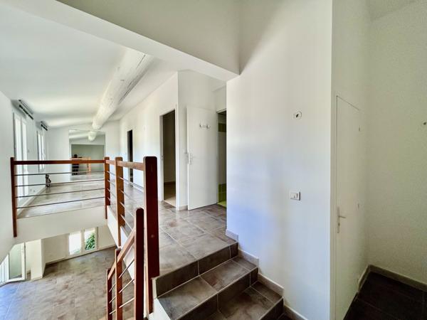 traversante, lumineuse, calme, terrasses jardin