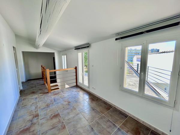 traversante, lumineuse, calme, terrasses jardin