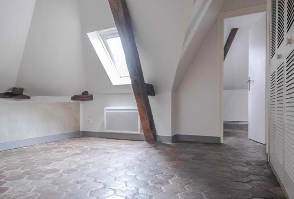 Immeuble à SENS, 89100 - 299m²