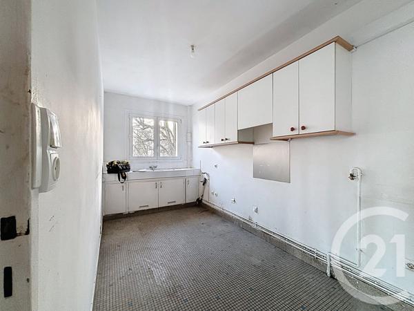 Appartement F5 à vendre  5 pièces - 85,26 m2 CHILLY MAZARIN - 91