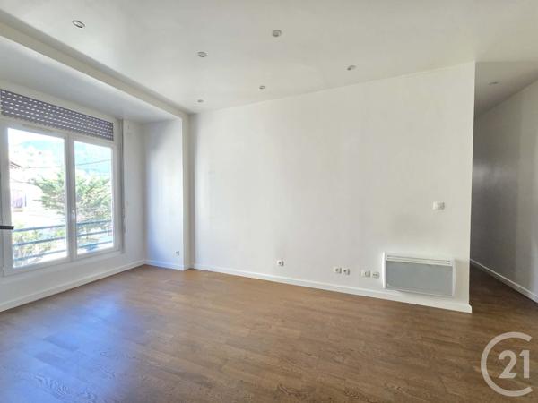 Appartement T3 à vendre  3 pièces - 57,33 m2 TOULON - 83