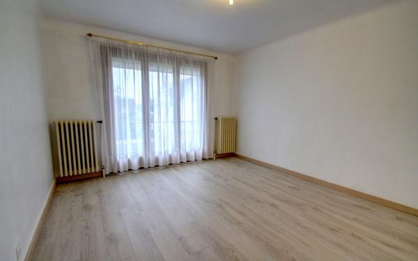 Maison à vendre    3 pièces •  Saran