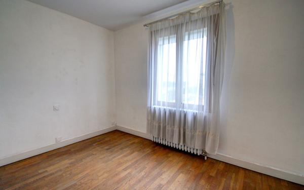 Maison à vendre    3 pièces •  Saran