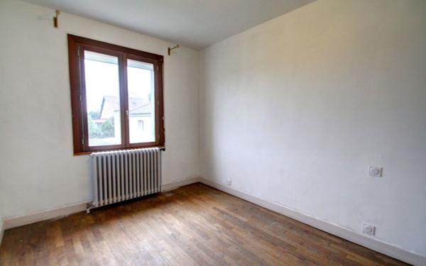 Maison à vendre    3 pièces •  Saran