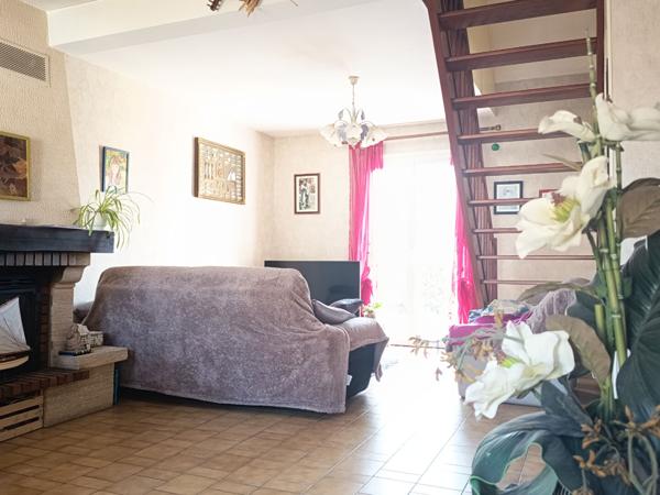 Idéalement située, maison de 4chgambres !!!