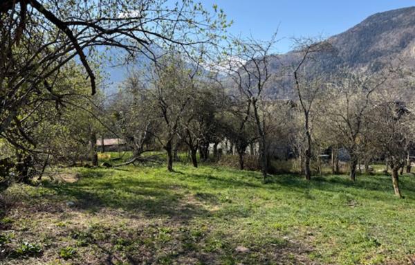 Terrain à Batir de 962 m²