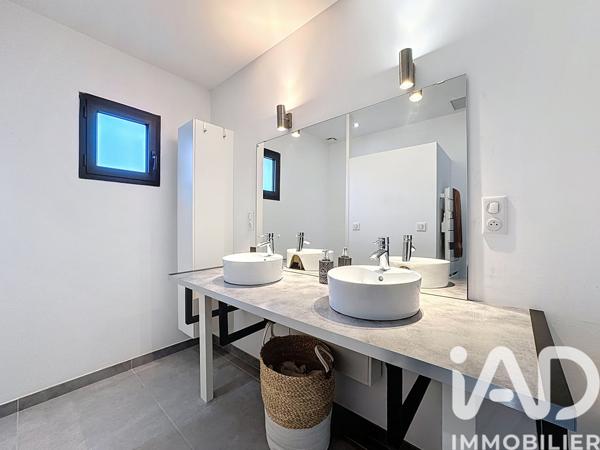 Maison à vendre 8 pièces 207 m² Trans-en-Provence