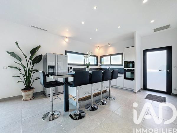 Maison à vendre 8 pièces 207 m² Trans-en-Provence