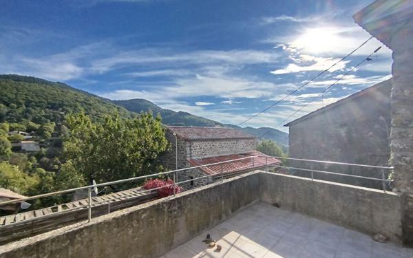 Maison à louer    4 pièces • 121,45 m2 Prunet