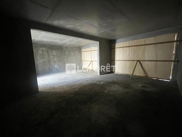 Location local commercial Le Moule - 2 pièce(s) - 61 m² - 1 560 €/mois