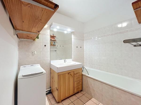 Appartement 335 000 € Oullins 3 p 80 m² DPE C