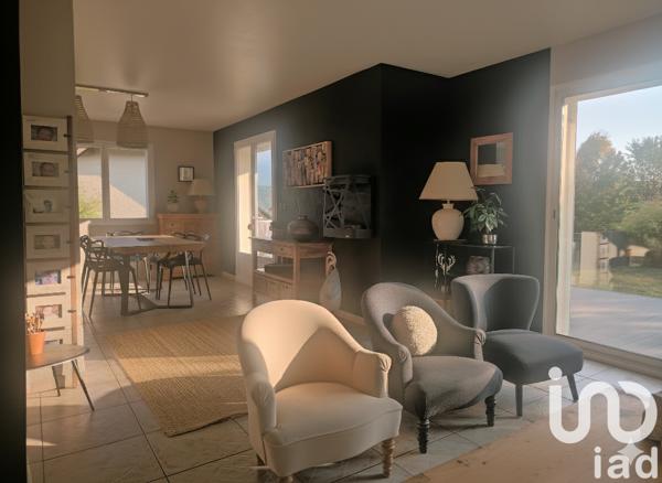 Maison à vendre 7 pièces 213 m² La Biolle