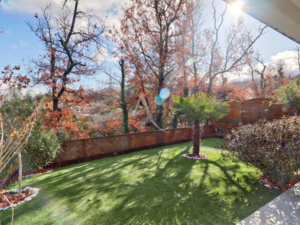 SUPERBE APPARTEMENT RECENT EN REZ-DE-JARDIN DE TYPE 4 SUR LA COMMUNE DE PIERREVERT