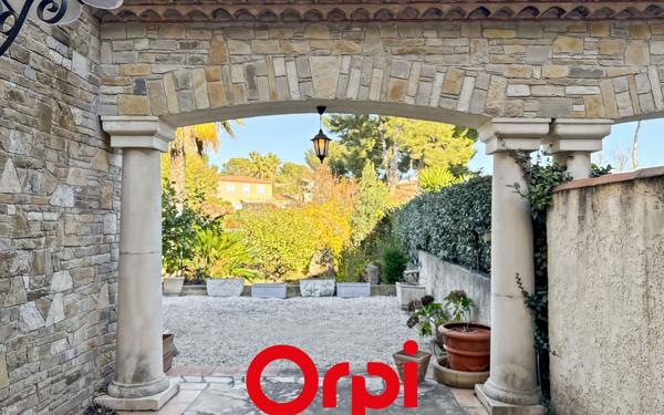 Maison à vendre    3 pièces •  Sanary-sur-Mer