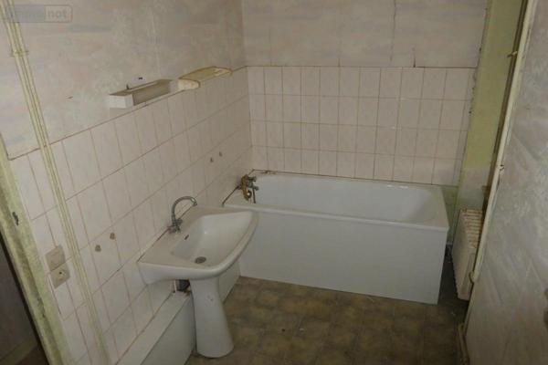 Maison à vendre à Le Teilleul dans la Manche (50640), ref : 50079-273