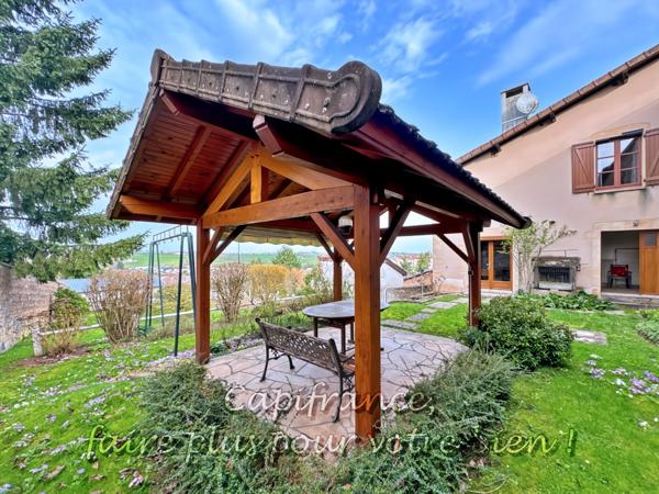 LA CLAYETTE 71 Maison 178 m², 6 pièces, 3 chambres, terrain 929 m²