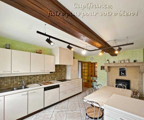 LA CLAYETTE 71 Maison 178 m², 6 pièces, 3 chambres, terrain 929 m²
