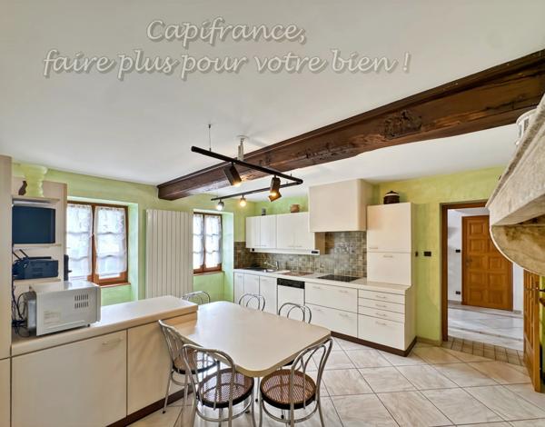 LA CLAYETTE 71 Maison 178 m², 6 pièces, 3 chambres, terrain 929 m²