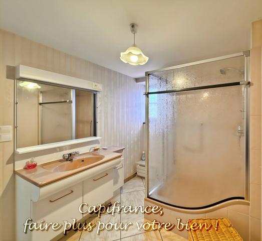LA CLAYETTE 71 Maison 178 m², 6 pièces, 3 chambres, terrain 929 m²