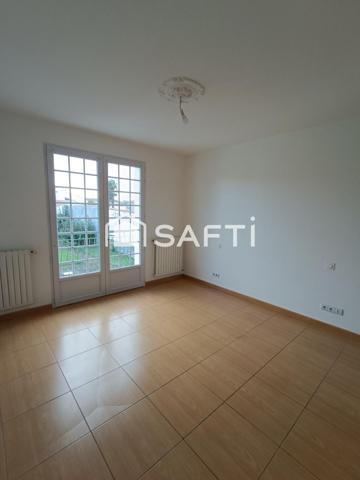 Proche écoles et commerces