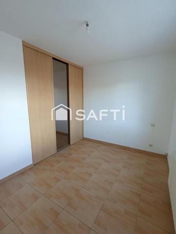 Proche écoles et commerces